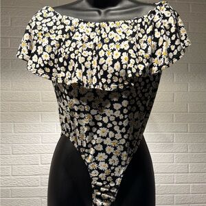 Vibe‎ Floral Patterned Top
